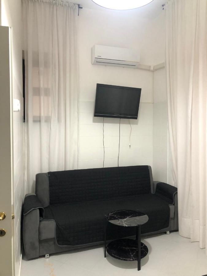 Cleopatra Hotel Catania Exterior photo