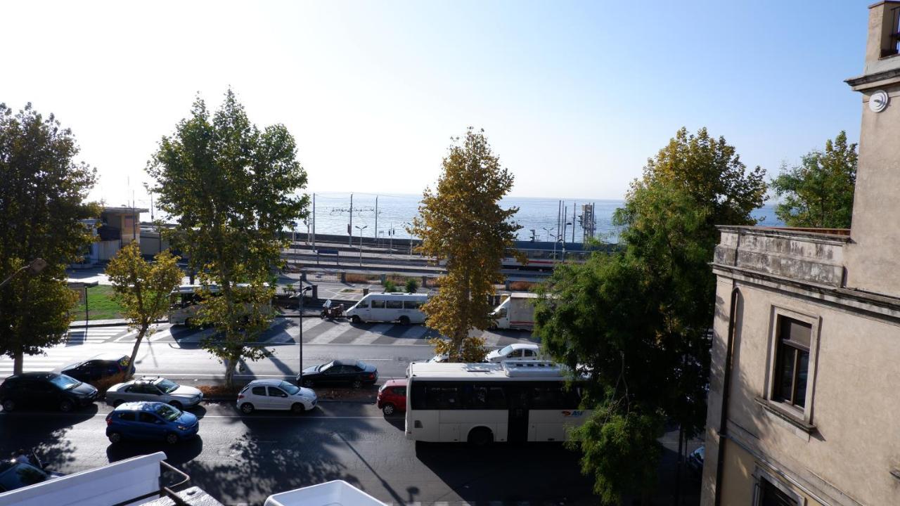 Cleopatra Hotel Catania Exterior photo